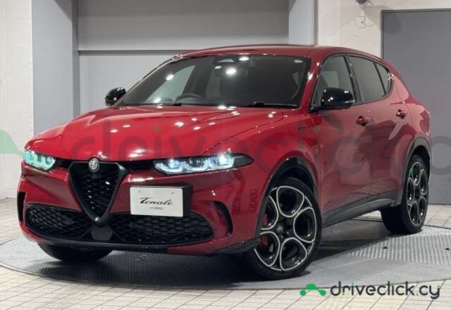 Alfa Romeo Tonale Red
