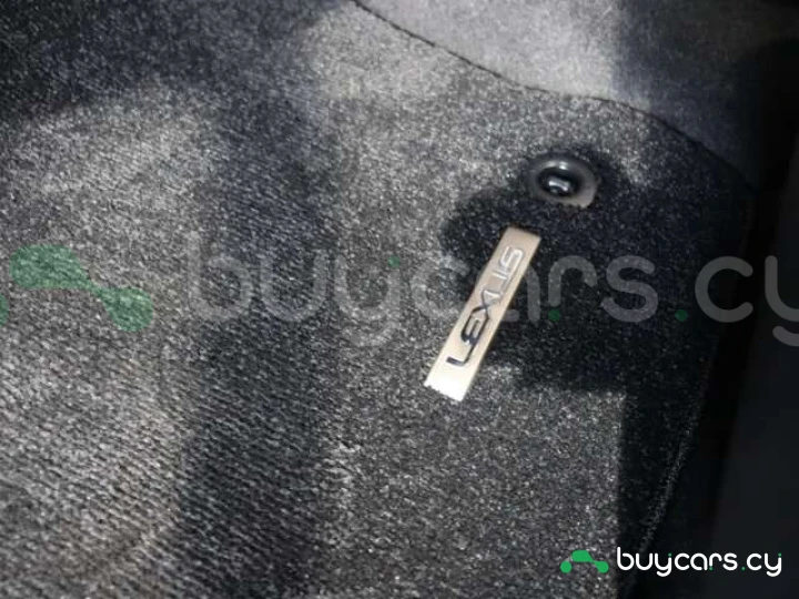 Lexus GX Зеленый