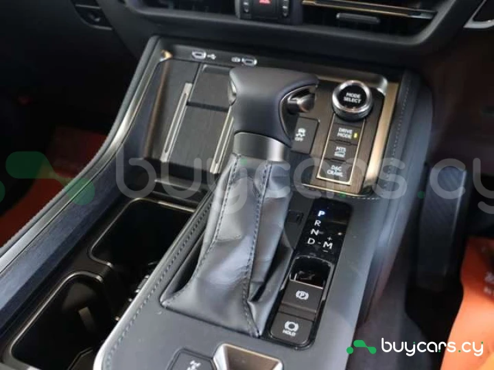 Lexus GX Зеленый