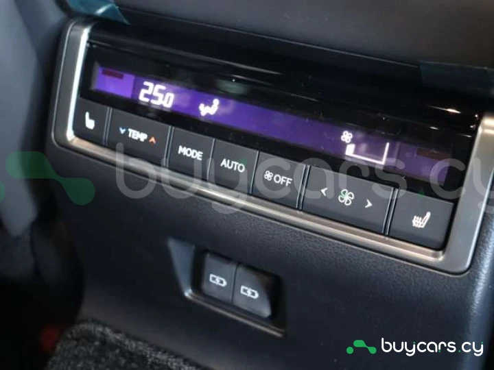 Lexus GX Зеленый