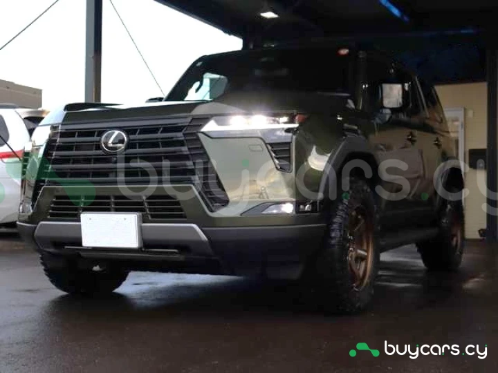 Lexus GX Зеленый