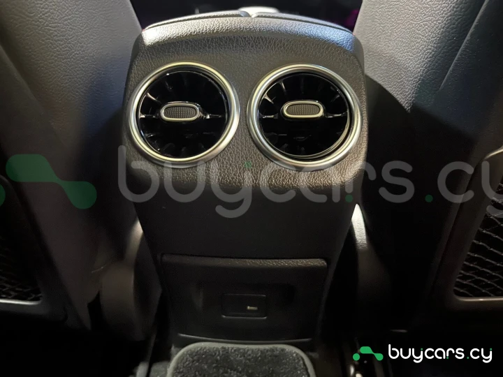 Mercedes CLA-class White