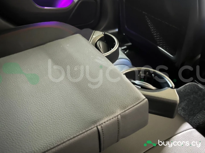 Mercedes CLA-class White