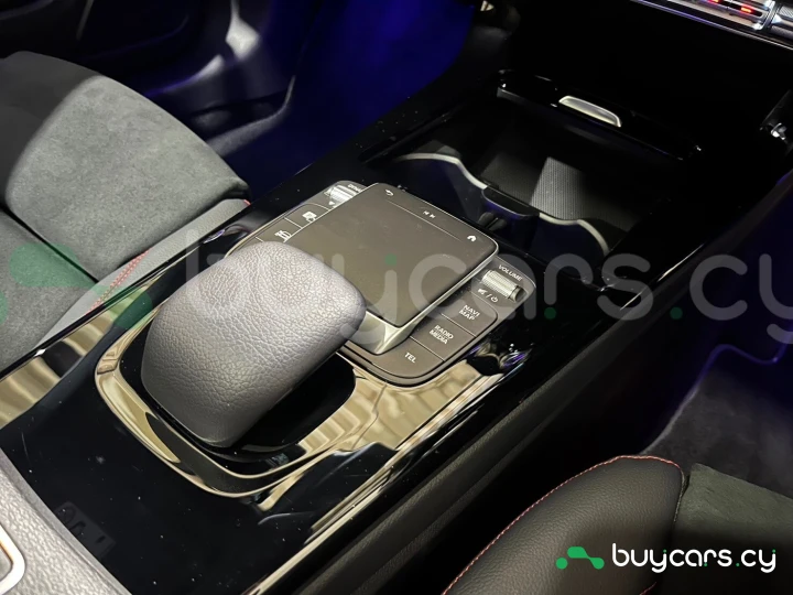 Mercedes CLA-class White