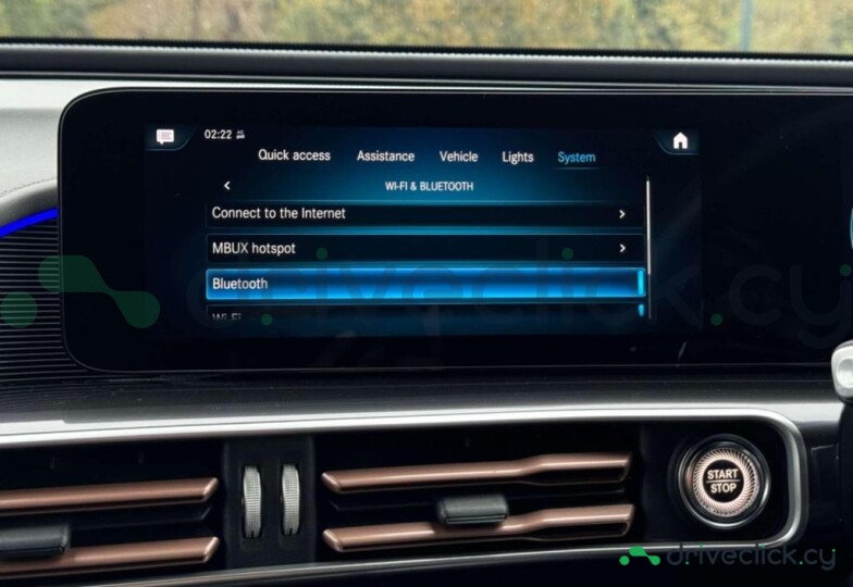Mercedes EQC Белый