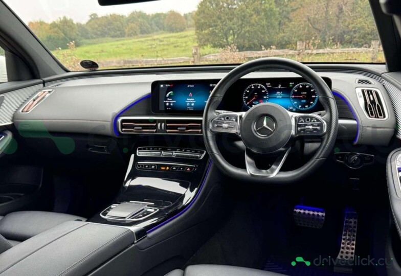 Mercedes EQC Белый
