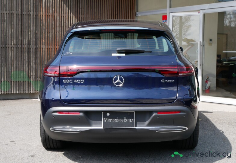 Mercedes EQC Черный
