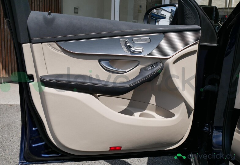 Mercedes EQC Черный