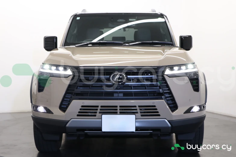 Lexus GX Бежевый