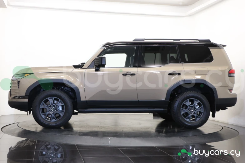 Lexus GX Бежевый