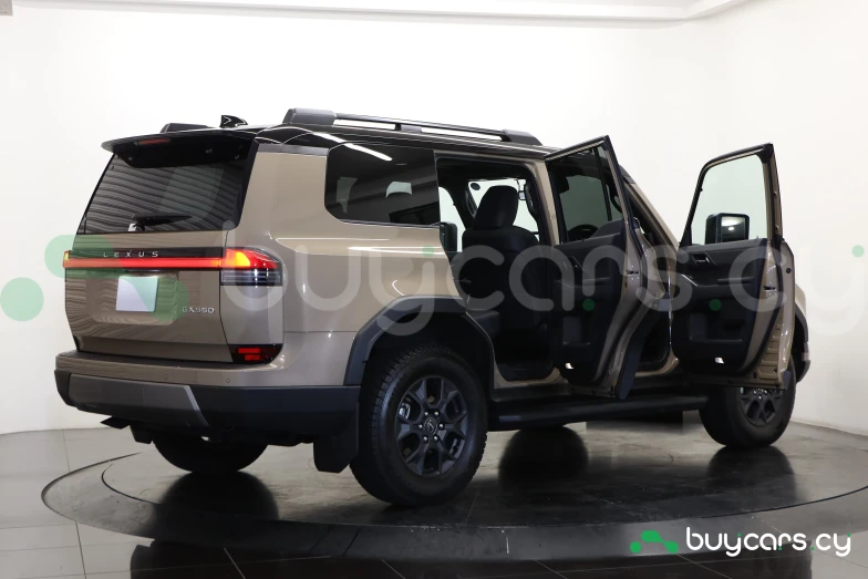 Lexus GX Бежевый