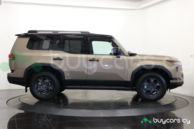 Lexus GX Бежевый