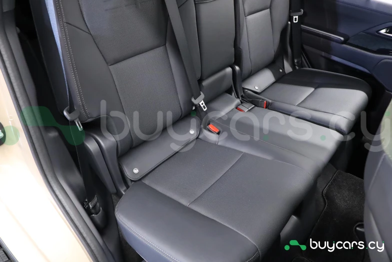 Lexus GX Бежевый