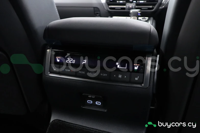 Lexus GX Бежевый