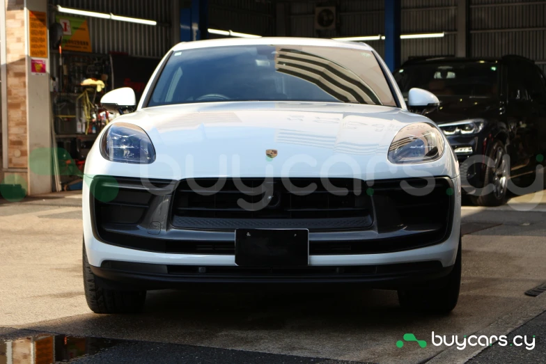 Porsche Macan Белый
