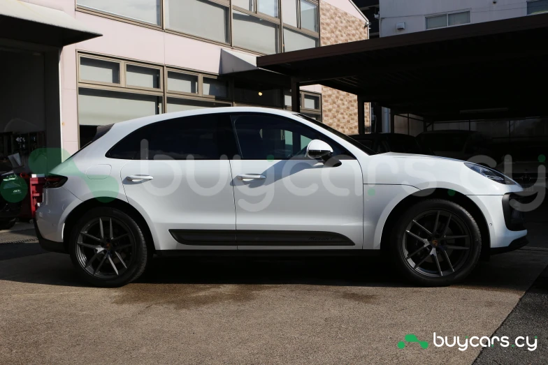 Porsche Macan Белый