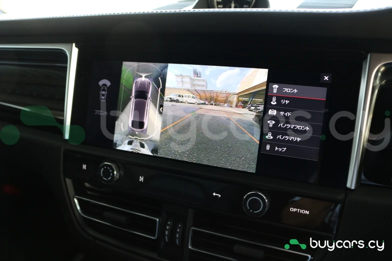 Porsche Macan Белый