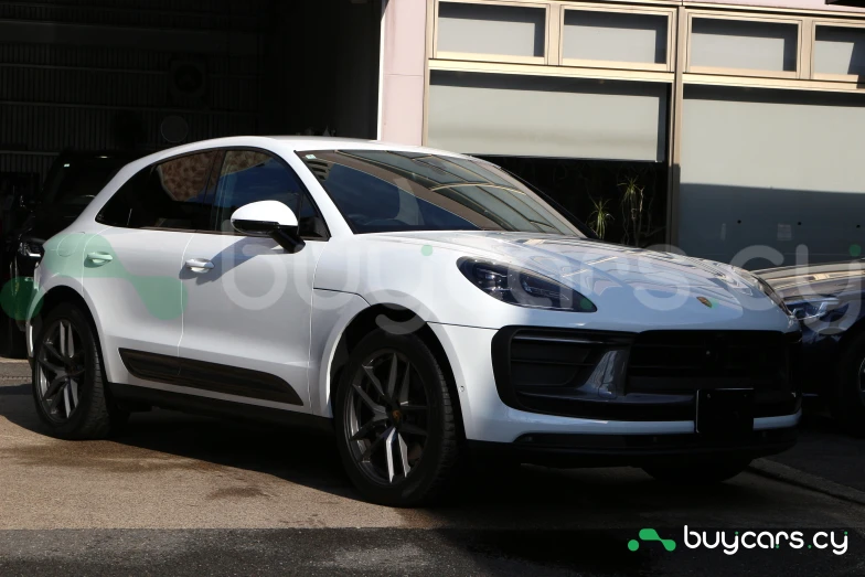 Porsche Macan Белый