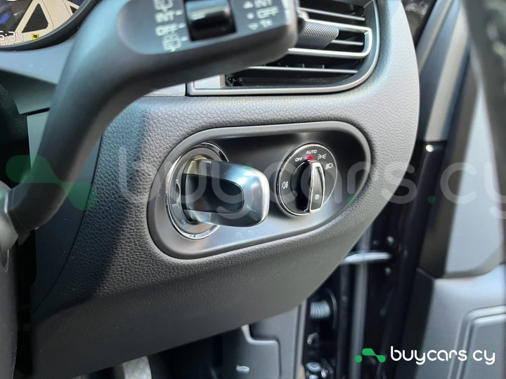 Porsche Macan Черный