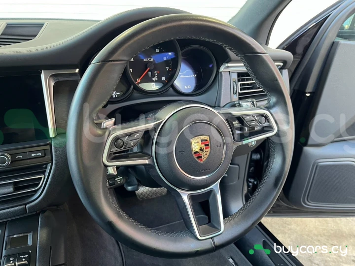 Porsche Macan Черный