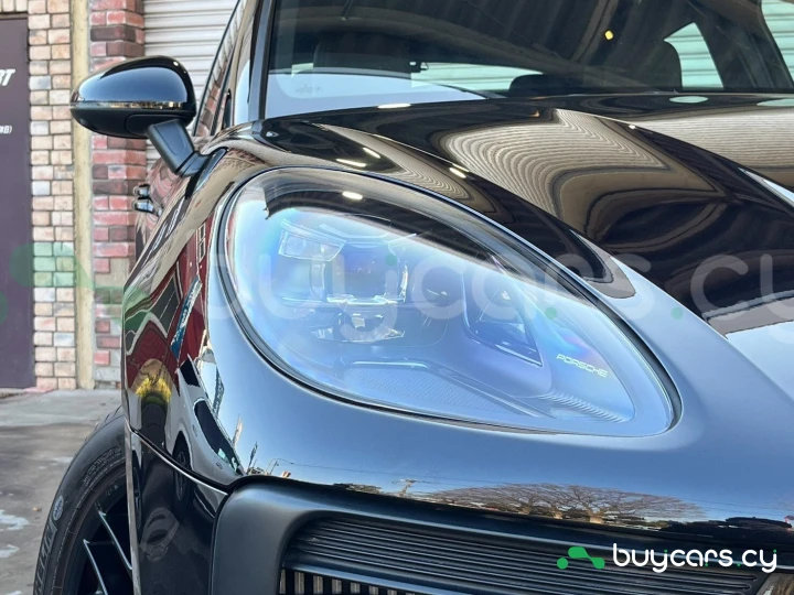 Porsche Macan Черный