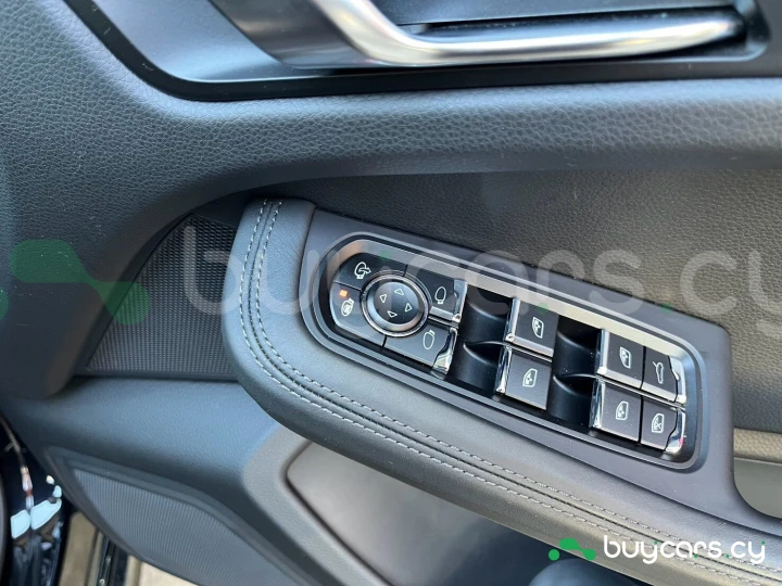 Porsche Macan Черный