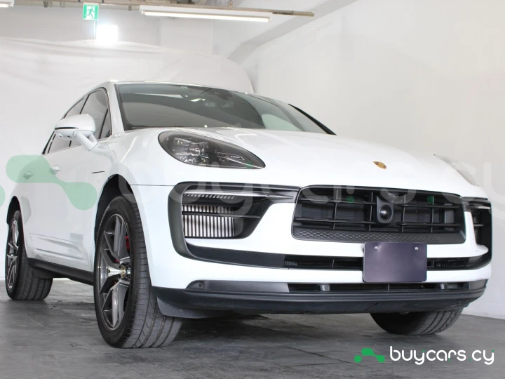 Porsche Macan Белый