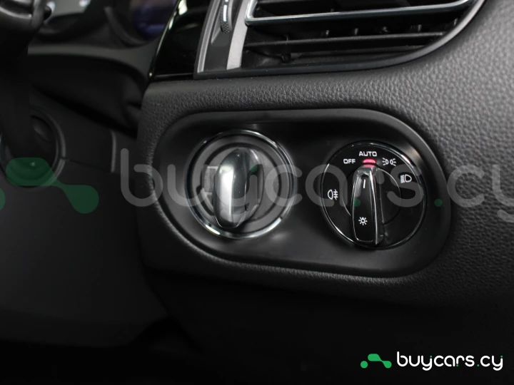 Porsche Macan Белый