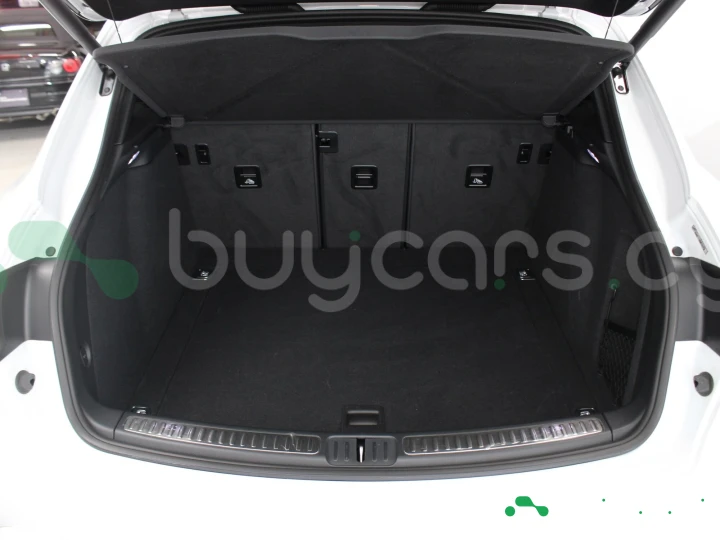 Porsche Macan Белый