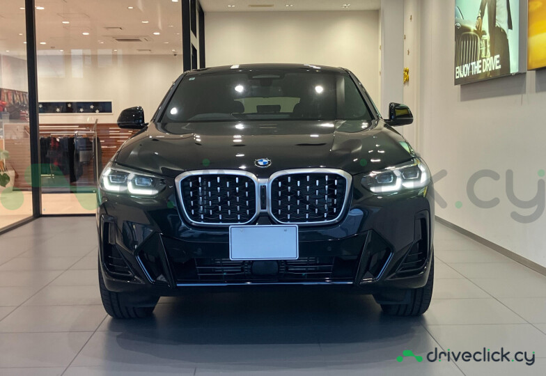 BMW X4 Black