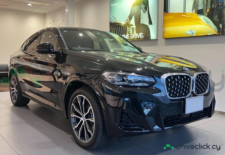 BMW X4 Black