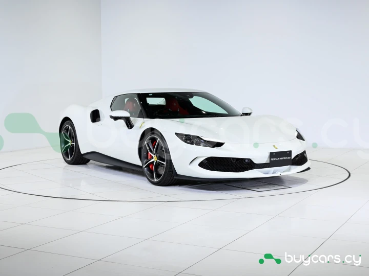 Ferrari 296 GTB Белый