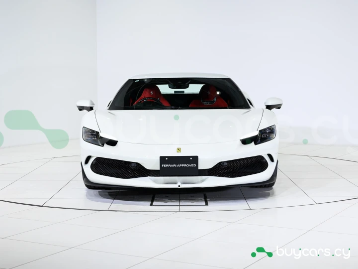 Ferrari 296 GTB Белый