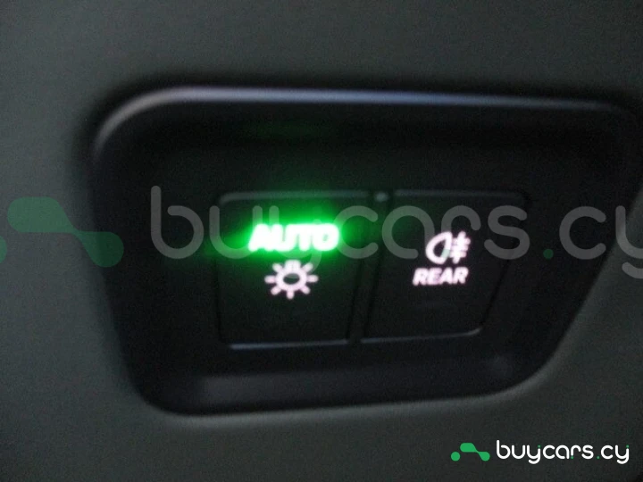 Porsche Macan Серый