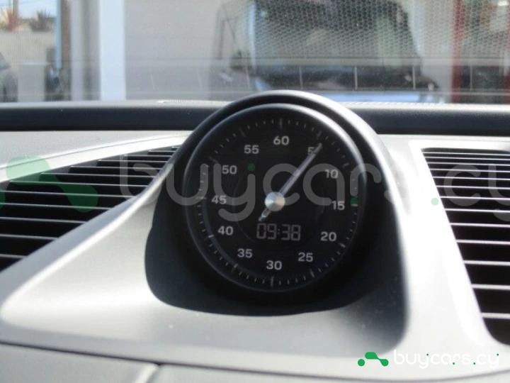 Porsche Macan Серый