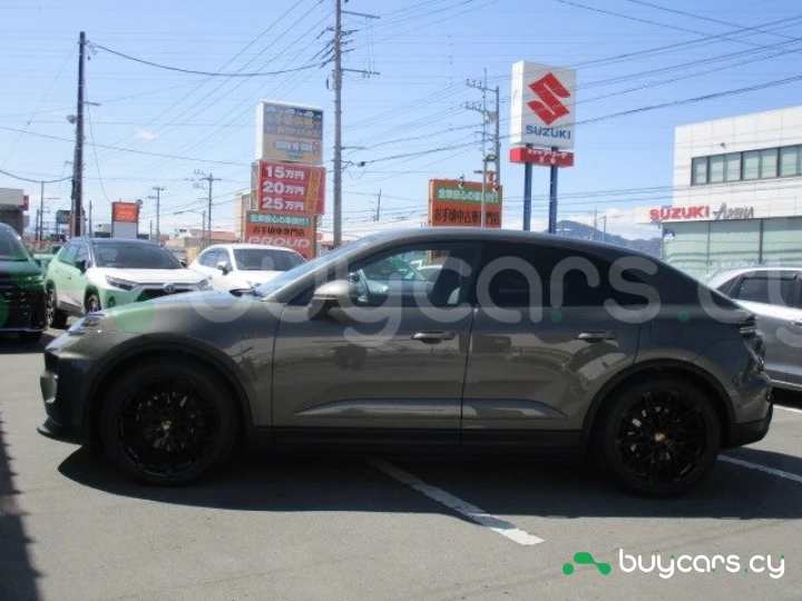 Porsche Macan Серый