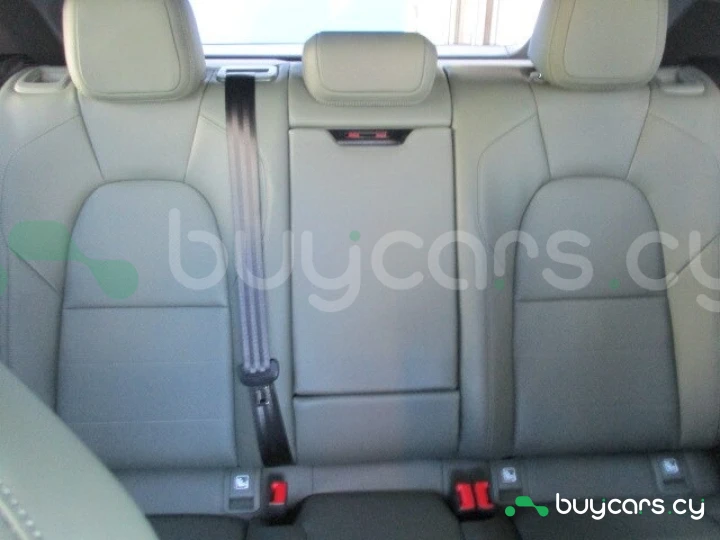 Porsche Macan Серый