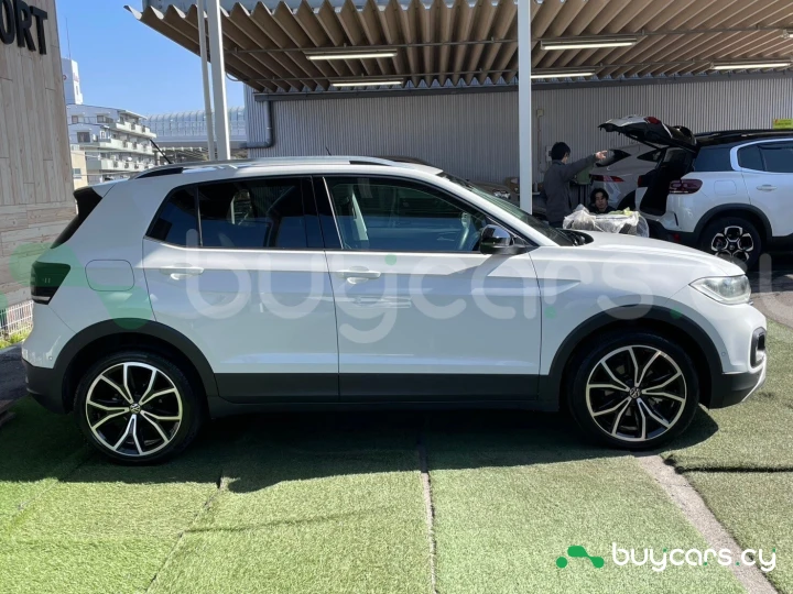 Volkswagen T-Cross White