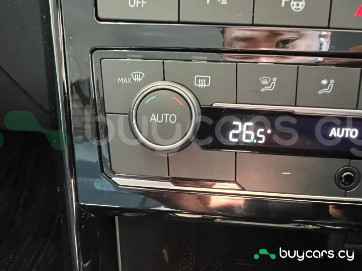 Volkswagen T-Cross White