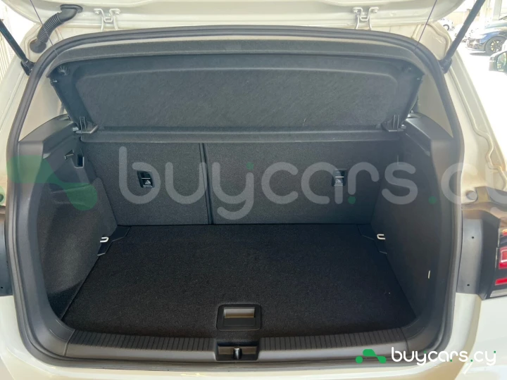 Volkswagen T-Cross White