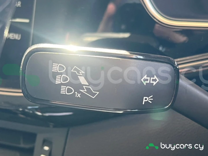 Volkswagen T-Cross White