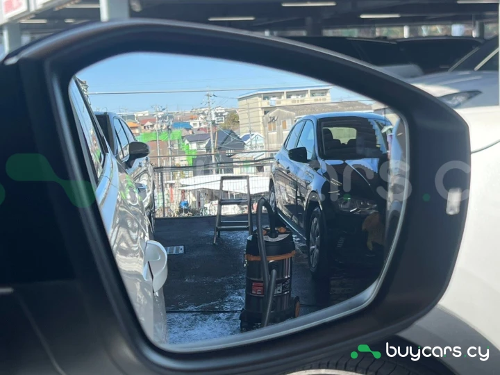 Volkswagen T-Cross White