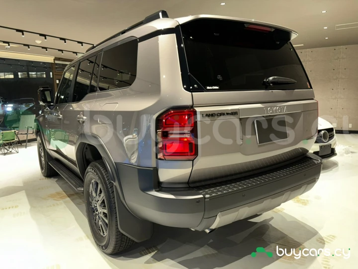 Toyota Land Cruiser 250 Коричневый