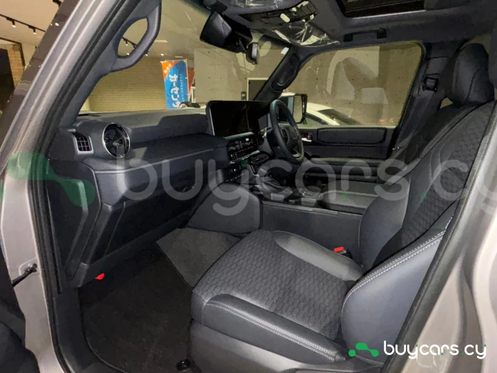 Toyota Land Cruiser 250 Коричневый