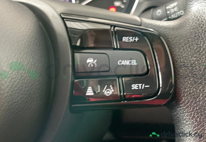 Honda Vezel Черный
