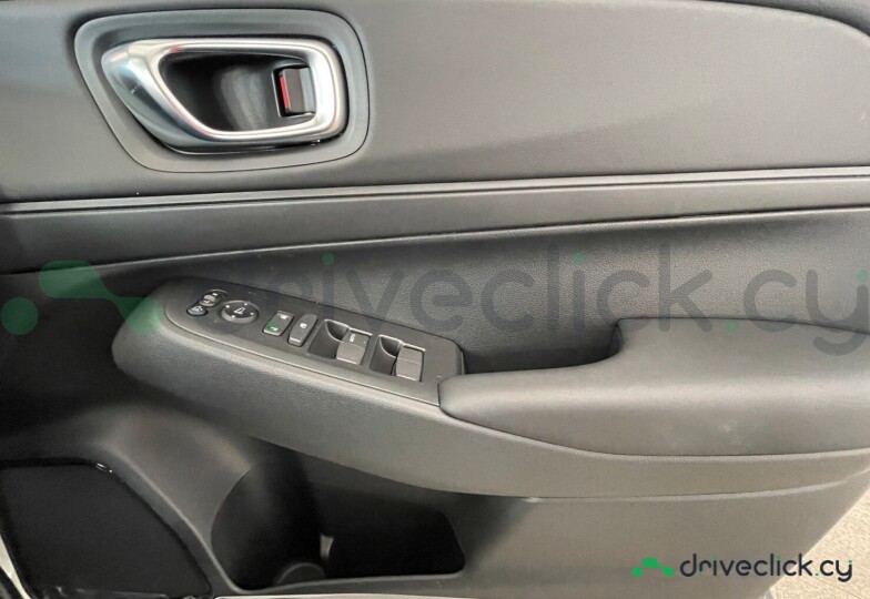 Honda Vezel Черный