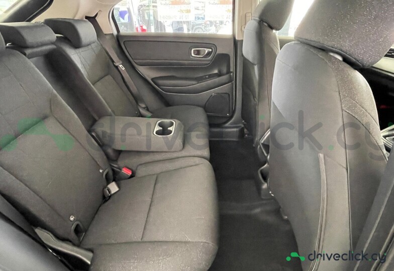 Honda Vezel Черный
