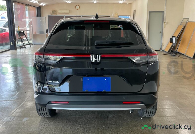 Honda Vezel Черный