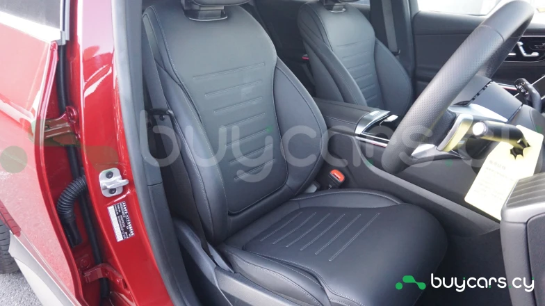 Mercedes GLC-class Orange