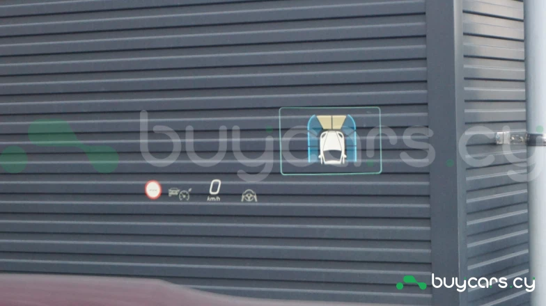 Mercedes GLC-class Orange